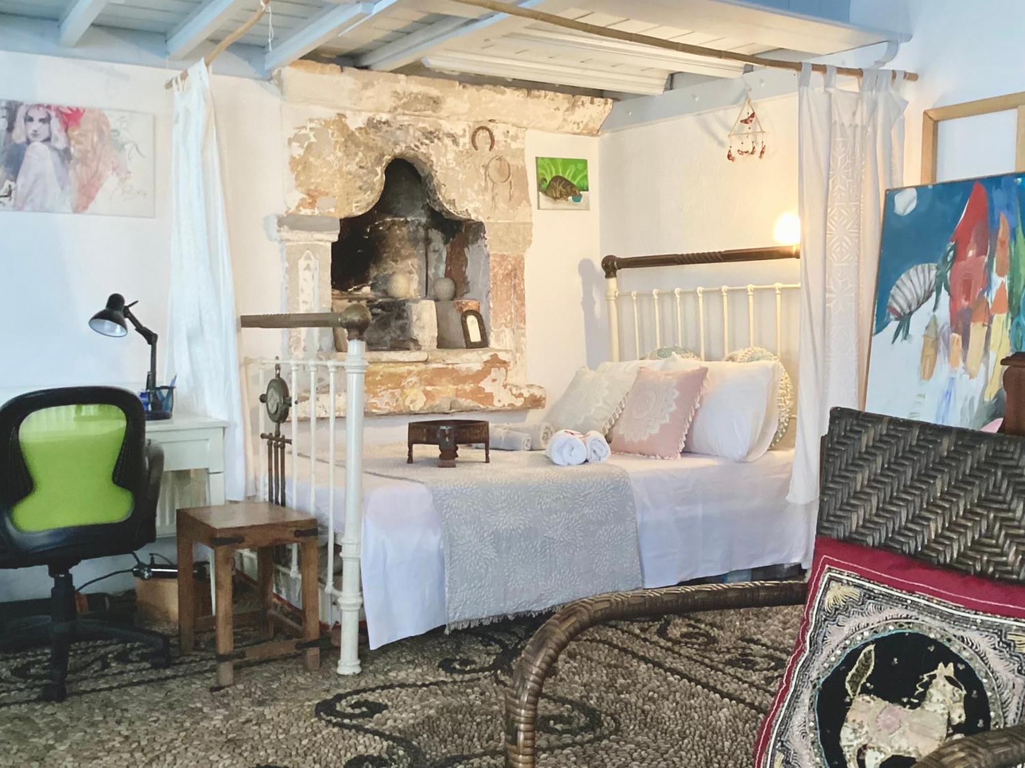 Artistic Home- 250yr Old Traditional Villa Koskinou (Rhodes)
